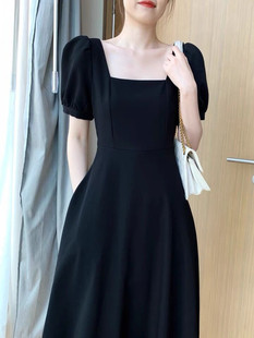 黑色连衣裙女夏2024法式复古方领收腰显瘦气质泡泡袖长款裙子