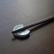 山水一间来自星星的你筷子架，白色中式筷叉勺托垫陶瓷餐具配件摆台