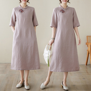 新中式复古刺绣纯色长款五分袖亚麻连衣裙改良旗袍茶服浅紫色过膝