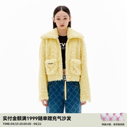 revan芮范冬季设计师款，复古减龄鹅黄色短外套ru90105270