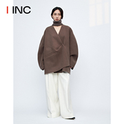 RUOHAN设计师品牌IINC 23AW纯色茧型短款大衣V领外套女