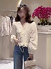 新中式国风刺绣长袖蕾丝白衬衫女士早春季设计感小众别致短款上衣