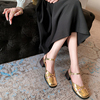 意大利Corso Venezia~夏日公主复古镂空粗跟包头银色玛丽珍凉鞋女