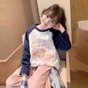 女童长袖T恤2024春装韩版宝宝洋气上衣儿童满印字母打底衫潮