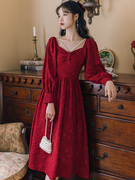 春秋法式复古红色连衣裙女装，早秋2021年冬季裙子，订婚礼服长裙