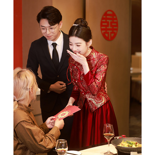 中式敬酒服新娘酒红色秀禾服婚服中国风喜服旗袍，套装结婚订婚礼服