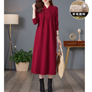 2023秋季宽松大码红色连衣裙女妈妈气质中式羊毛针织毛衣长裙