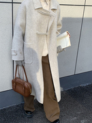 韩版高端娃娃领牛角扣羊绒大衣女23年冬季长款宽松双面羊毛呢外套