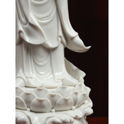 网红陶瓷南海观音菩萨佛像摆件站立像观世音菩萨德化白瓷家用供奉