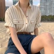 韩国chic夏季法式复古减龄单排扣翻领，竖条纹短袖，衬衫宽松休闲上衣