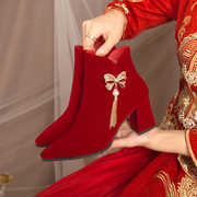 婚鞋新娘a鞋冬天加绒粗跟2023冬季红色高跟鞋女结婚靴子不累