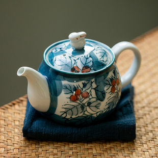 日本进口美浓烧红果兔子陶瓷茶壶家用功夫泡茶壶配滤网日式茶具