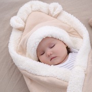 婴儿秋冬抱被加厚款新初生宝宝纯棉盖毯防惊跳羊羔绒外出包裹单