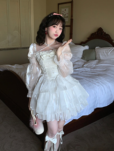 森女系原创想去海边公主演奏会温柔甜美生日裙长袖白色蕾丝连衣裙