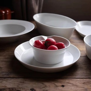 出口新骨瓷(新骨瓷)纯白色，薄边质感实用家用餐具餐盘子深盘烤碗引流碗套装