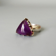 欧美设计925银宝石，饰品浪漫气质三角形，天然紫水晶中指食指戒