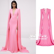 高级定制欧美时尚大牌粉红斗篷，婚礼晚礼服鱼尾，显瘦深v拖尾2021年
