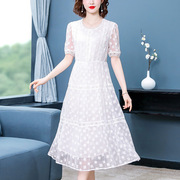 真丝刺绣白色桑蚕丝，连衣裙2023夏季宽松显瘦圆领气质真丝长裙