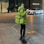 绿色中长款白鸭绒羽绒服女2023年冬季韩版小个子设计感厚外套
