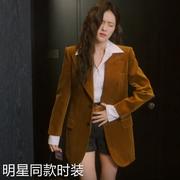 香港以爱为营郑书意白鹿同款棕色灯芯绒西装外套收腰中长款西服23