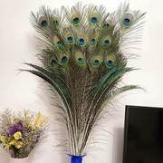 孔雀毛羽毛(毛羽毛)家里摆设的装饰品，客厅摆件大件，插孔雀毛羽毛(毛羽毛)的花瓶