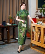 年轻妈妈婚礼服中国风旗袍绿色显瘦连衣裙喜婆婆婚宴装中考送考夏