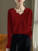 捡漏~软糯红色羊毛针织衫，女v领宽松打底衫，蕾丝设计感洋气上衣