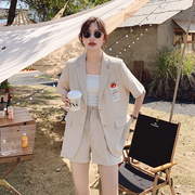 米色小西装套装女2023夏韩版短袖小个子休闲炸街西服外套