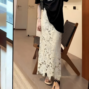 法式高级感白色蕾丝镂空薄款半身裙女2025夏季新款轻奢高级开叉裙
