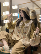 大码韩版复古小清新娃娃领衬衫女春季灯芯绒刺绣马甲上衣两件套装