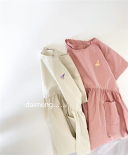 110-155码出口高端品牌夏款女童，超薄软简约两色，宽松版短袖连衣裙