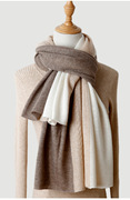 针织山羊绒围巾三色绞花白色，纯色色羊毛大披肩秋冬季保暖