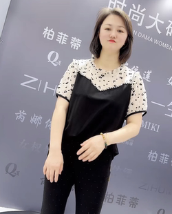 芮娜依莲5033夏季女人味短袖加大码女装胖妹妹百搭显瘦气质半袖T