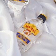 洋酒小酒版哥顿金酒版50ml塑料瓶调鸡尾酒基酒小样烘焙