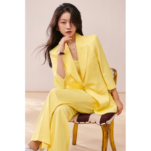 靓黄色休闲高级感西装套装女士2023夏季时尚气质宽松薄款西服外套