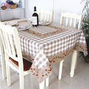 简约欧式餐桌布红色喜庆圣诞桌布家用刺绣茶几布防尘盖布格子台布