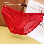 性感内裤女透明低腰包臀，超薄无痕蕾丝绑带，红色本命年女式三角裤头