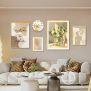 北欧现代客厅装饰画简约温馨沙发背景墙挂画时钟组合文艺抽象壁画