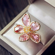韩国仿水晶透明粉色大花朵戒指，女中食指指环夸张装饰夜店礼服配饰