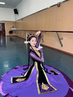 新疆维族舞蹈演出服女学生艺考考级，民族跳舞表演服装成人练习练功