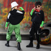 儿童街舞演出服秋装男童嘻哈蝙蝠衫，假两件套装女孩爵士舞工装裤潮