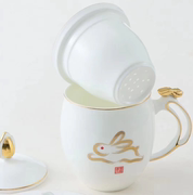 中式兔年描金骨瓷茶杯带盖过滤水杯办公杯茶水分离陶瓷茶漏会议杯
