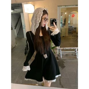 法式赫本风黑色连衣裙子女春秋2025新款蕾丝拼接气质显瘦a字短裙