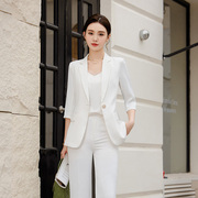 白色小西装外套女夏季薄款职业装，高级感七分袖，ol气质正装西服套装