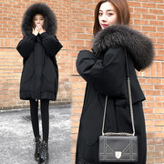 白鸭绒(白鸭绒)黑色羽绒服，女装2023年冬季中长款宽松显瘦大码加厚外套