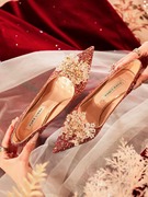 2024红色婚鞋新娘鞋高级感古风秀禾服法式水晶高跟鞋女不累脚