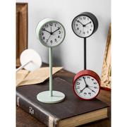 闹钟简约北欧风格学生用静音床头钟表创意个性台钟桌面摆件小座钟