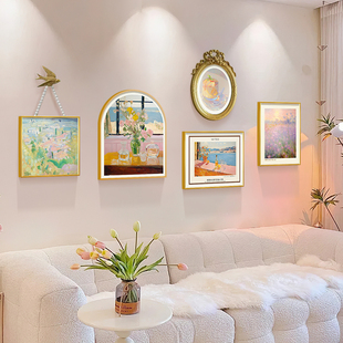 现代轻奢客厅装饰画奶油风，沙发背景墙挂画高级感风景油画壁画法式