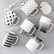 简约北欧陶瓷大容量马克杯牛奶，咖啡杯创意办公茶杯水杯子带盖送勺