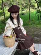 韩国版2023秋女童时髦百搭背带连衣裙儿童复古娃娃领长袖衬衫